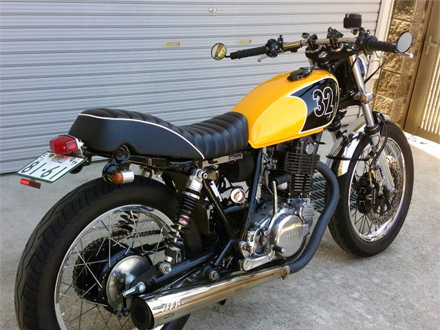 SR400実車2